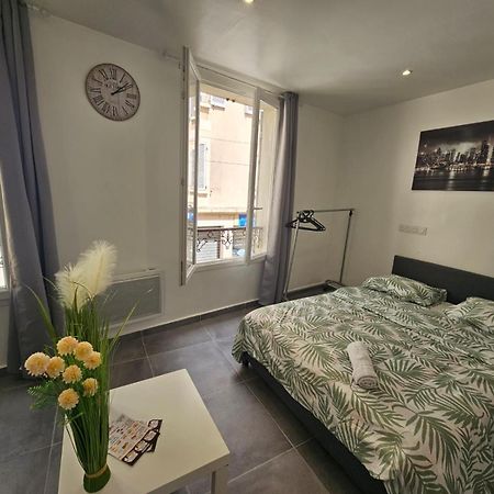 2 Studio Cosy Wifi A Meulan Екстер'єр фото